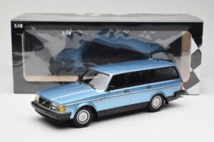 Volvo 240 GL Estate Blue Metallic Minichamps 1:18 155171414 Metall – Bild 6 von 6
