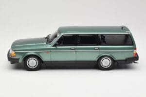 Volvo 240 GL Estate Green Metallic Minichamps 1:18 155171410 Metall – Bild 3 von 6