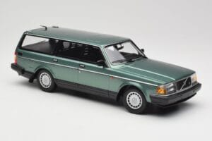 Volvo 240 GL Estate Green Metallic Minichamps 1:18 155171410 Metall – Bild 4 von 6