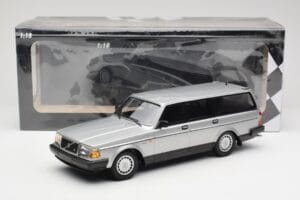Volvo 240 GL Estate Silber Minichamps 1:18 155171416 Metall – Bild 6 von 6