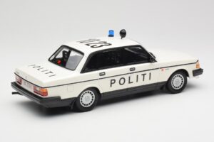Volvo 240 GL Politi Denmark Minichamps 1:18 155171495 Metall – Bild 2 von 6
