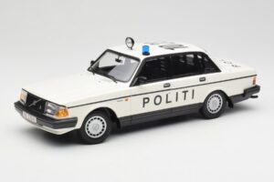 Volvo 240 GL Politi Denmark Minichamps 1:18 155171495 Metall