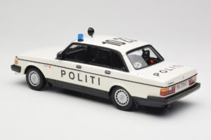 Volvo 240 GL Politi Denmark Minichamps 1:18 155171495 Metall – Bild 5 von 6