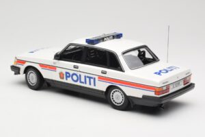 Volvo 240 GL Politi Norway Minichamps 1:18 155171491 Metall – Bild 5 von 6