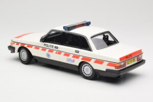 Volvo 240 GL Politie Netherlands Minichamps 1:18 155171498 Metall – Bild 5 von 6