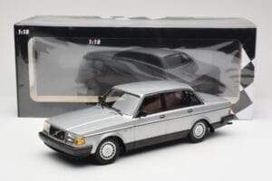 Volvo 240 GL Silber Minichamps 1:18 155171408 Metall – Bild 6 von 6