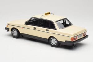 Volvo 240 GL Taxi Minichamps 1:18 155171494 Metall – Bild 5 von 6