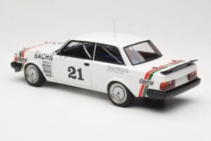 Volvo 240 Turbo #21 P. Stureson DTM Winner Wunstorf 1985 AUTOart 1:18 88592 Metall – Bild 7 von 8