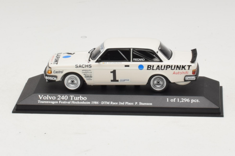 Volvo 240 Turbo #1 P. Stureson IPS Motorsport DTM 1986 Minichamps 1:43 400861701 Metall