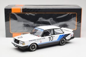 Volvo 240 Turbo #10 R. Francevic Winner ATCC 1986 IXO 1:18 18RMC176 Metall – Bild 6 von 6