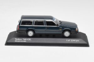 Volvo 740 GL Estate Blaugrün Metallic Minichamps 1:43 943171713 Metall