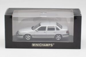 Volvo 850 Silber Minichamps 1:43 430171402 Metall – Bild 4 von 4