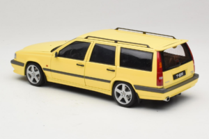 Volvo 850 T-5R Kombi Cream Yellow AUTOart 1:18 79506 Metall – Bild 7 von 8