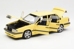 Volvo 850 T-5R Gelb AUTOart 1:18 79501 Metall – Bild 2 von 8