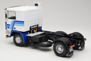 Volvo F12 Blau Weiss Road Kings 1:18 RK180033 Metall – Bild 7 von 8