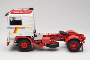 Volvo F12 Weiss Rot Road Kings 1:18 RK180031 Metall – Bild 4 von 8