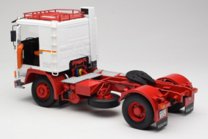 Volvo F12 Weiss Rot Road Kings 1:18 RK180031 Metall – Bild 5 von 8