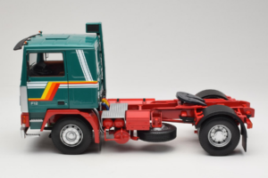Volvo F1220 Grün Rot Road Kings 1:18 RK180032 Metall – Bild 4 von 8