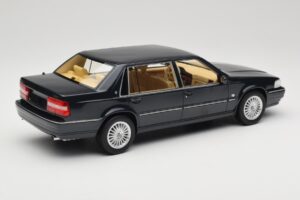 Volvo S90 Royal Blue DNA 1:18 DNA000088 Metall – Bild 2 von 6