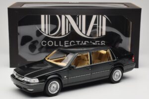 Volvo S90 Royal Green DNA 1:18 DNA000090 Metall – Bild 6 von 6