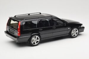 Volvo V70 R P80 Schwarz DNA 1:18 DNA000232 Metall – Bild 2 von 6