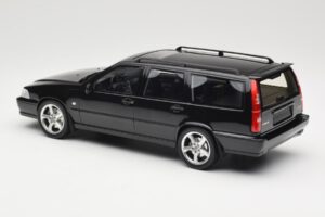 Volvo V70 R P80 Schwarz DNA 1:18 DNA000232 Metall – Bild 5 von 6
