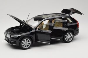 Volvo XC90 Onyx Black Paudi Model 1:18 9430842 Metall – Bild 2 von 8