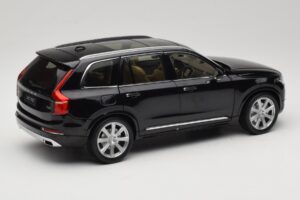 Volvo XC90 Onyx Black Paudi Model 1:18 9430842 Metall – Bild 3 von 8