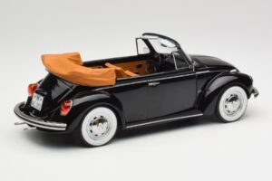 Volkswagen Beetle 1303 Cabriolet Schwarz Norev 1:18 188533 Metall – Bild 2 von 6