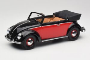 Volkswagen Beetle Cabriolet Schwarz & Rot Minichamps 1:18 107054132 Resin