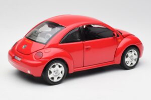 Volkswagen New Beetle Rot Bburago 1:18 8185108 Metall – Bild 3 von 8