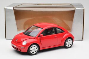 Volkswagen New Beetle Rot Bburago 1:18 8185108 Metall – Bild 8 von 8