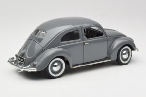 Volkswagen Export Sedan Agave Grey Maisto 1:18 100299 Metall – Bild 3 von 8
