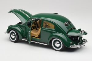 Volkswagen Export Sedan Beryl Grün Maisto 1:18 31820 Metall – Bild 5 von 8