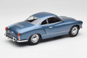 Volkswagen Karmann Ghia Coupe Neptune Blau Minichamps 1:18 155054022 Metall – Bild 2 von 6