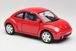Volkswagen New Beetle Rot Bburago 1:18 3342 Metall – Bild 6 von 8