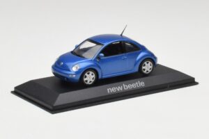 Volkswagen New Beetle Satellite Blau Minichamps 1:43 430058004 Metall – Bild 2 von 4