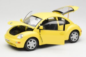 Volkswagen New Beetle Gelb Maisto 1:18 37800-M4 Metall – Bild 2 von 8