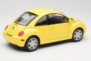 Volkswagen New Beetle Gelb Maisto 1:18 37800-M4 Metall – Bild 3 von 8