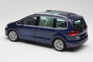 Volkswagen Sharan 7N Shadow Blau Metallic Minichamps 1:18 110051100 Metall – Bild 7 von 8