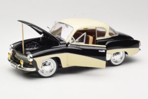 Wartburg 311 Coupe Schwarz & Beige Revell 1:18 8419 Metall – Bild 2 von 8