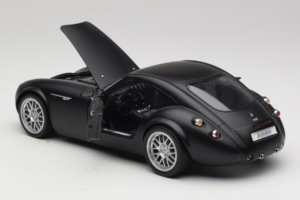 Wiesmann GT MF Matte Black Revell 1:18 WIESMANN002 Metall – Bild 5 von 8
