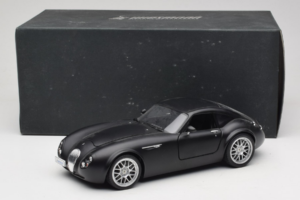 Wiesmann GT MF Matte Black Revell 1:18 WIESMANN002 Metall – Bild 8 von 8