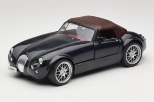 Wiesmann Roadster MF Carbon Black Revell 1:18 WIESMANN001 Metall – Bild 3 von 9