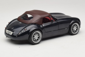 Wiesmann Roadster MF Carbon Black Revell 1:18 WIESMANN001 Metall – Bild 4 von 9