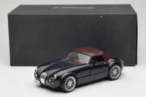 Wiesmann Roadster MF Carbon Black Revell 1:18 WIESMANN001 Metall – Bild 9 von 9