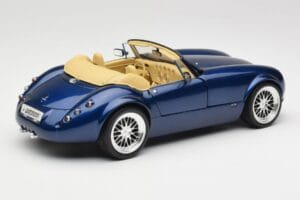 Wiesmann Roadster MF3 Blau Revell 1:18 08861 Metall – Bild 3 von 8