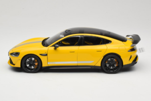 Xiaomi SU7 Ultra Gelb OEM 1:18 BHR9995CN Metall – Bild 4 von 8