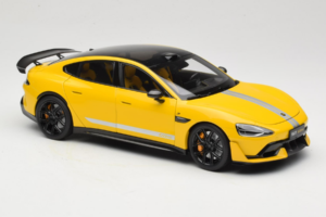 Xiaomi SU7 Ultra Gelb OEM 1:18 BHR9995CN Metall – Bild 6 von 8