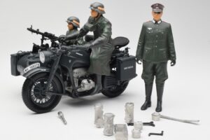 Zundapp KS 750 Seitenwagen Walkure Schuco 1:10 450651900 Metall – Bild 2 von 7